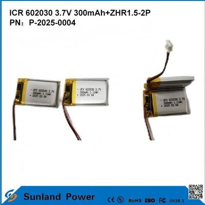 602030 3.7V 300mAh + ZHR1.5-2P Batarya Ultra İnce Tasarımdan Çeşitli Küçük Akıllı Cihazlar için Esnek Uyumluluk Bluetooth Kulaklıkları Giyilebilir Cihazlar Ve Taşınabilir Tıbbi Ekipmanlar